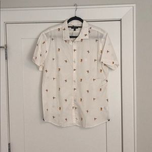 Short sleeve button down